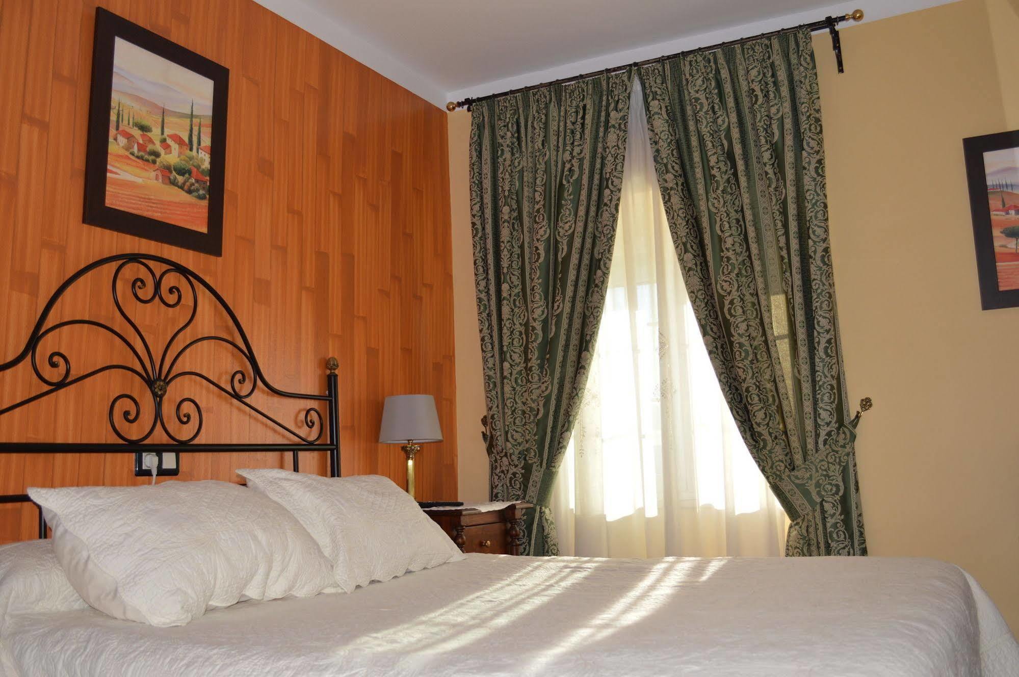 Plaza De Toros Hotel Ronda Bagian luar foto